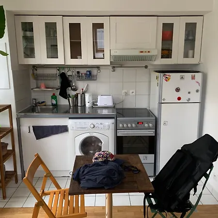 Garden Studio With Balcony Metro Gambetta